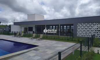 Imagem 3: Terreno em condomínio disponível para venda bairro Granja Marileusa em Uberlândia-MG