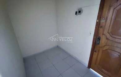 Imagem 3: Apartamento - Padrão / Residencial / Centro