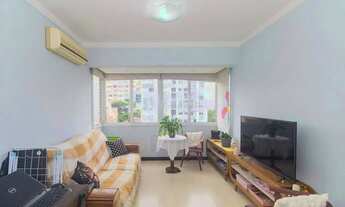 Imagem 2: Apartamento mobiliado com 1 suíte e 2 vagas de garagem na Cidade Baixa