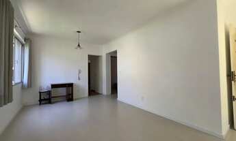 Imagem 4: Apartamento com 3 quartos na Rua Lauro Linhares