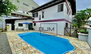 Imagem 2: Sobrado com 3 dormitórios à venda por R$ 905.000,00 - Saguaçu - Joinville/SC