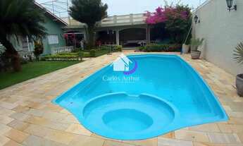 Imagem 3: Sobrado para venda possui 274 metros quadrados com 5 quartos em Suarão - Itanhaém - SP