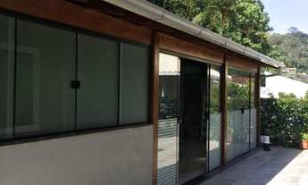 Imagem 3: Casa de condomínio sobrado para venda tem 165 metros quadrados com 3 quartos