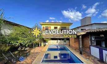 Imagem 2: Casa para venda tem 360 metros quadrados com 4 quartos em Santa Amélia - Belo Horizonte