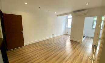 Imagem 4: Apartamento para venda com 78 metros quadrados com 2 quartos em Leblon - Rio de Janeiro