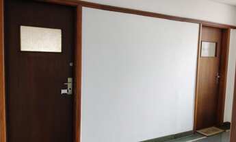 Imagem 3: Duas salas em condomínio comercial, uma totalmente mobiliada