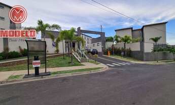 Imagem 2: Apartamento com 2 dormitórios à venda, 43 m² por R$ 130.000 - Loteamento Jardim Colina Ver