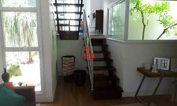 Imagem 3: Sobrado com 3 dormitórios, toda com móveis planejados e amplo quintal no Condomínio Palm T