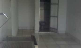 Imagem 2: Linda Kit net na rua principal da Vila Maria em Barra Mansa