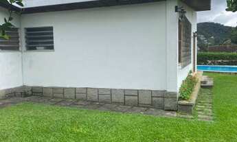 Imagem 3: Casa linear com piscina e 3 quartos