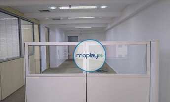 Imagem 4: Conjunto comercial com 98,20m², piso elevado e 2 vagas de garagem