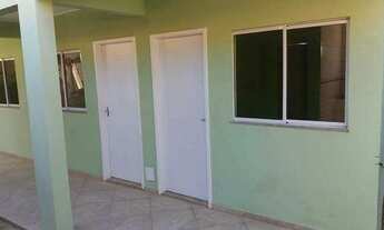 Imagem 2: Kitinet com água, luz e wifi incluído. Perto da praia de Costa azul/ Rio das Ostras