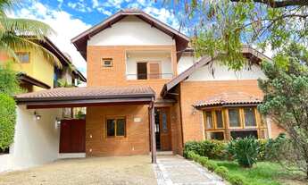 Imagem 2: Casa em condomínio para venda possui 330 metros quadrados com 4 suítes