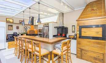 Imagem 2: Vendo casa de quatro dormitórios , em condomínio, Zona Sul de Porto Alegre