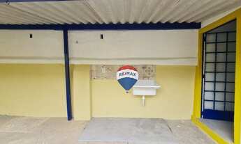 Imagem 3: Barracão reformado e pintado no bairro Santo André