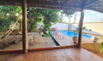 Imagem 6: Casa térrea com 3 dormitórios localizada no bairro Jardim Nova Época