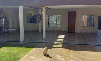 Imagem: LINDA CASA NA COLONIA AGRICOLA SAMAMBAIA