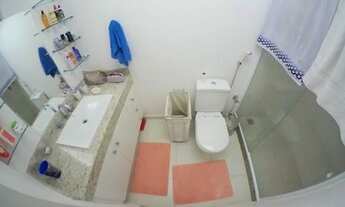 Imagem 6: Casa em Condomínio com 04 Quartos com Piscina e Churrasqueira!