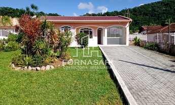 Imagem: Vendo Casa Com Amplo Terreno - Excelente