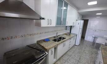 Imagem 7: Apartamento para aluguel possui 240 metros quadrados com 3 quartos