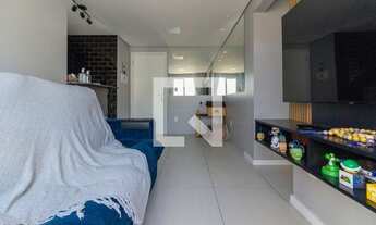 Imagem 4: Apartamento à Venda - Itaquera, 2 Quartos, 47 m2