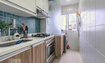 Imagem 7: Apartamento com 02 quartos (01 Suíte) - 54 m² - Tingui - Curitiba - PR