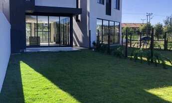 Imagem 2: Sobrado com 3 dormitórios à venda, 160 m² por R$ 1.690.000,00 - Morrinhos - Garopaba/SC