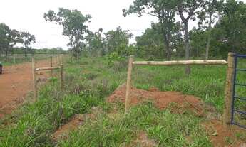 Imagem 4: Fazendinhas Planas Registradas Com Água Luz Lagoa Cerca na região de Sete Lagoas