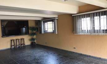 Imagem 3: Casa para venda tem 389 metros quadrados com 3 quartos no Centro - Colombo - PR