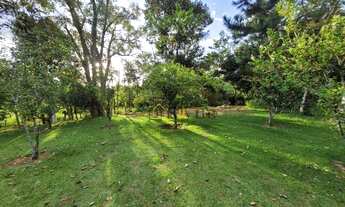 Imagem 7: Maravilhosa chácara em Pinhalzinho com 6.000 m² casa com 06 dormitórios, churrasqueira, pi