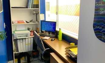 Imagem 3: Leblon - 3a Quadra da Praia - Excelente apto 2 qtos totalmente reformado