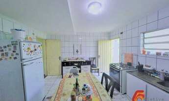 Imagem 7: Sobrado com 3 dormitórios e 2 vagas de garagem cobertas à venda, 140 m² por R$ 691.490 - V