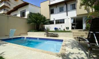 Imagem: Casa com 4 quartos, no Bairro Jardim Laranjeiras