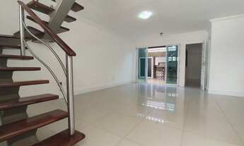 Imagem 4: Casa de condomínio para venda possui 140 metros quadrados com 4 quartos