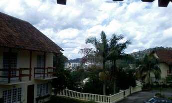 Imagem 6: Casa dentro de condomínio, próximo ao centro da cidade