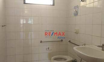 Imagem 5: Barracão em esquina movimentada no Água Branca