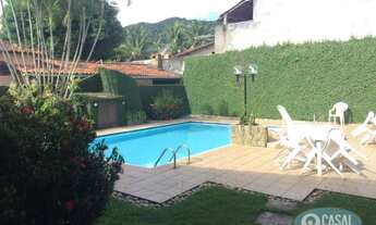 Imagem 6: Casa com 03 Quartos, Piscina e Churrasqueira em Condomínio em Itaipu!!!