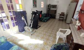 Imagem 2: Sobrado para venda possui 100 metros quadrados com 2 quartos em Gruta de Lourdes - Maceió