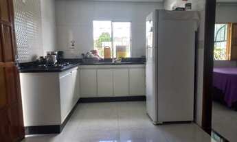 Imagem 5: Casa com garagem e piscina em itanhem