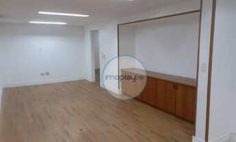 Imagem: Conjunto comercial com 240 m² e 03 vagas