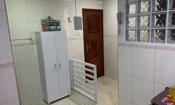 Imagem 6: Apartamento com 03 Quartos, Reformado e com Vaga de Garagem!!!