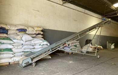 Imagem 4: Galpão/Depósito/Armazém para venda tem 734 metros quadrados