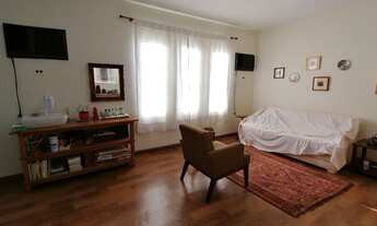 Imagem 3: Sala ampla, banheiro privativo, recepção e cozinha. Excelente!