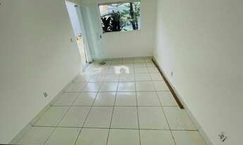 Imagem 2: Casa de 2 Quartos no bairro Floresta Encantada