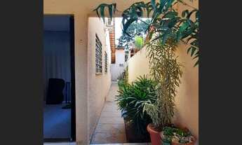 Imagem 3: Casa para venda com 208 metros quadrados com 3 quartos