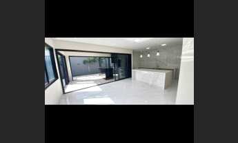 Imagem 6: Casa de condomínio para venda tem 220 metros quadrados com 3 quartos