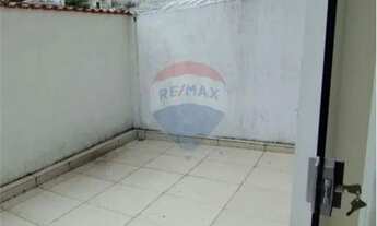 Imagem 6: Apartamento térreo, com 02 quartos, banheiro social, cozinha ampla, uma vaga de garagem e