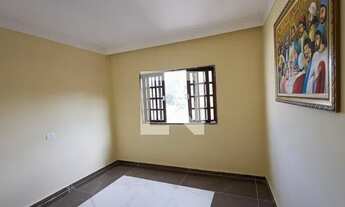 Imagem 3: Casa para Aluguel - Jardim Arco Íris, 3 Quartos, 120 m2