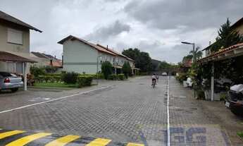 Imagem 2: Sobrado para Venda em Canoas, FÁTIMA, 4 dormitórios, 1 suíte, 3 banheiros