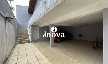 Imagem 2: Casa à venda, 3 quartos, 1 suíte, 4 vagas, Abadia - Uberaba/MG